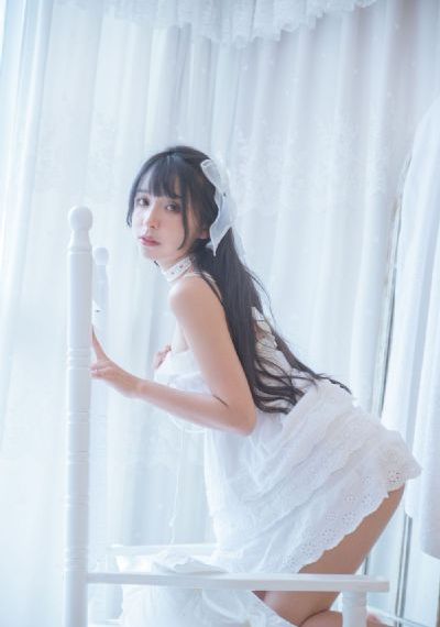 《美女在隐匿处的日式按摩》_蓝光日韩电影在线