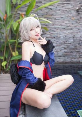 宝贝乖女你的奶真大水真小视频_国产剧高清完整版